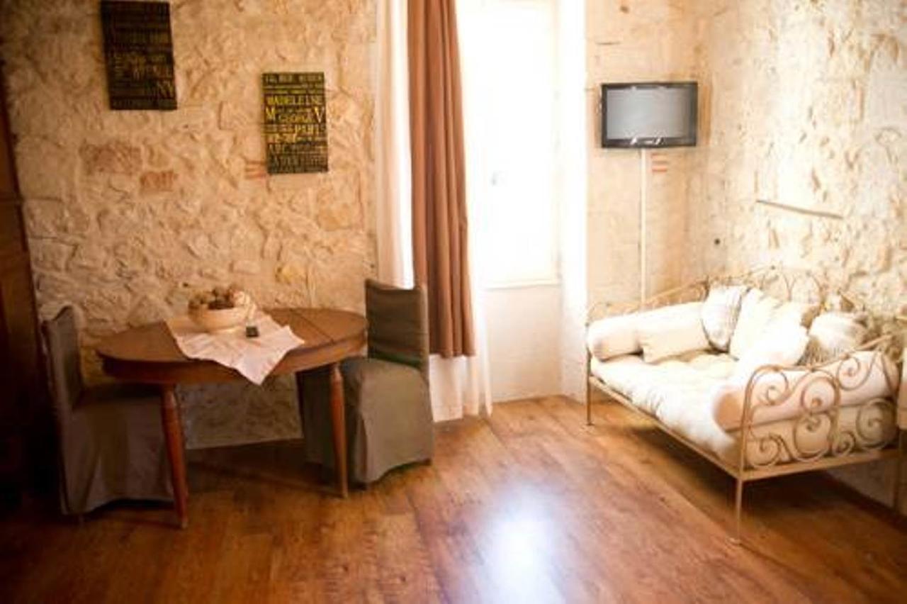 B&B L'Etape D'Angeline La Romieu Extérieur photo